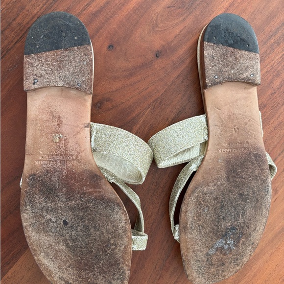 Manolo Blahnik Silver Glitter Sandals - Picture 3 of 4